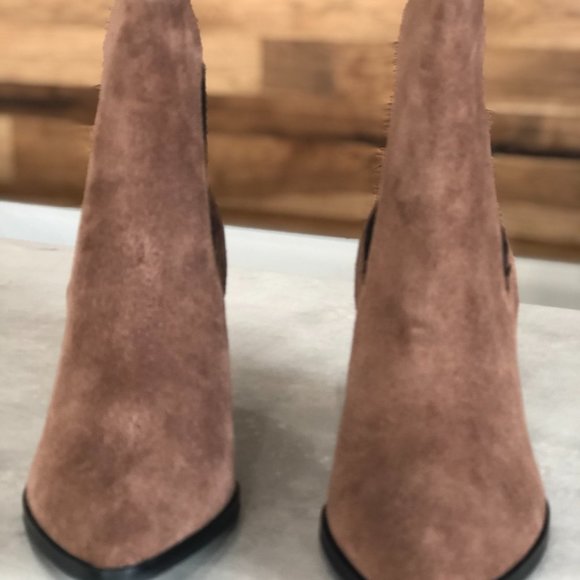 Chinese Laundry Utah Brown & Black Heeled Bootie - Picture 4 of 4